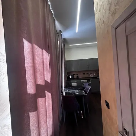 Apartmán Modern Flat In Centre, Self Check-in, Free Parking